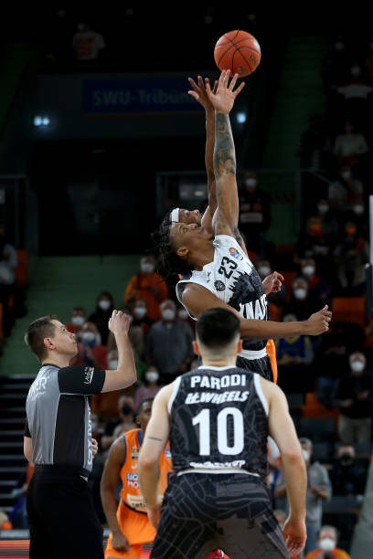 年轻新秀一 年轻新秀一